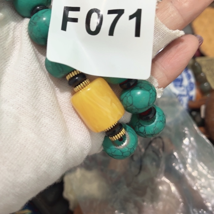 红***红瓷片直播间火爆热卖