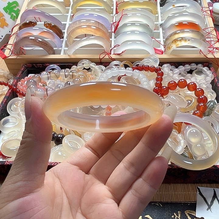 玛瑙/玉髓天然色未镶嵌