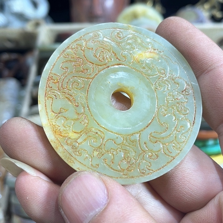 和田玉（糖玉）颈饰未镶嵌