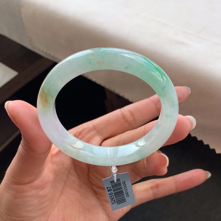 翡翠手镯未镶嵌翡翠手镯55