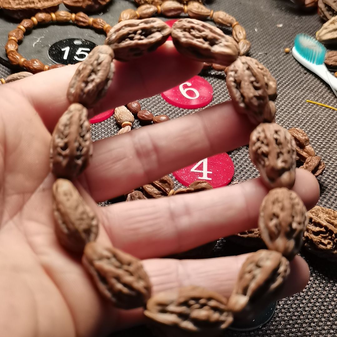 文玩核桃手串用****3东北秋子异型籽20