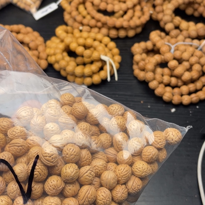 ****️私人定制打孔小桃核170元优惠活动