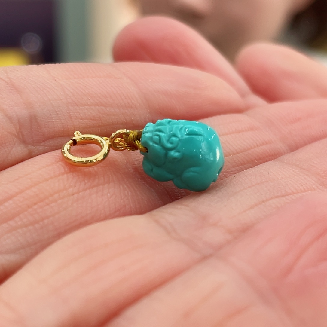 绿松石颈饰未镶嵌