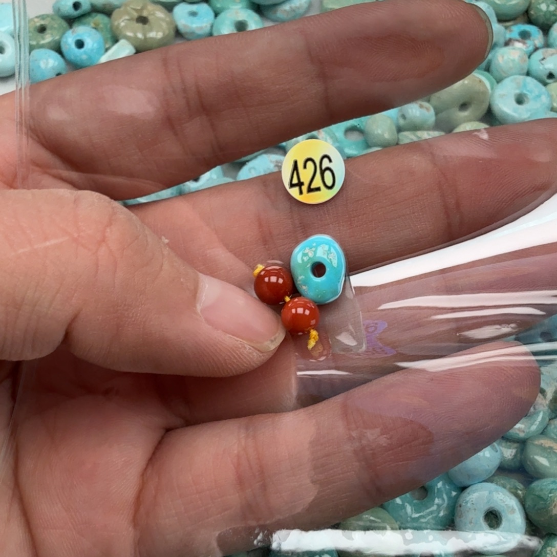 南红玛瑙未镶嵌珠宝奇石