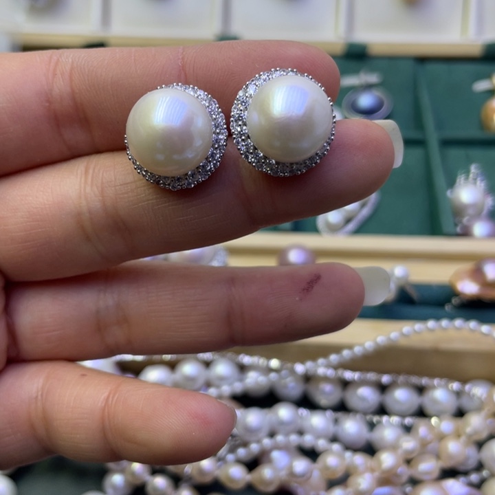 淡水珍珠耳饰合金