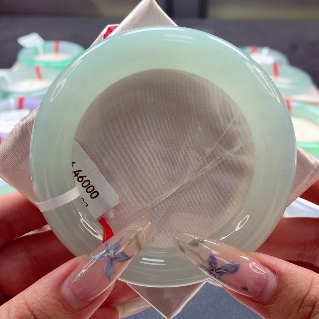 翡翠手镯（圆镯）未镶嵌22（72号）