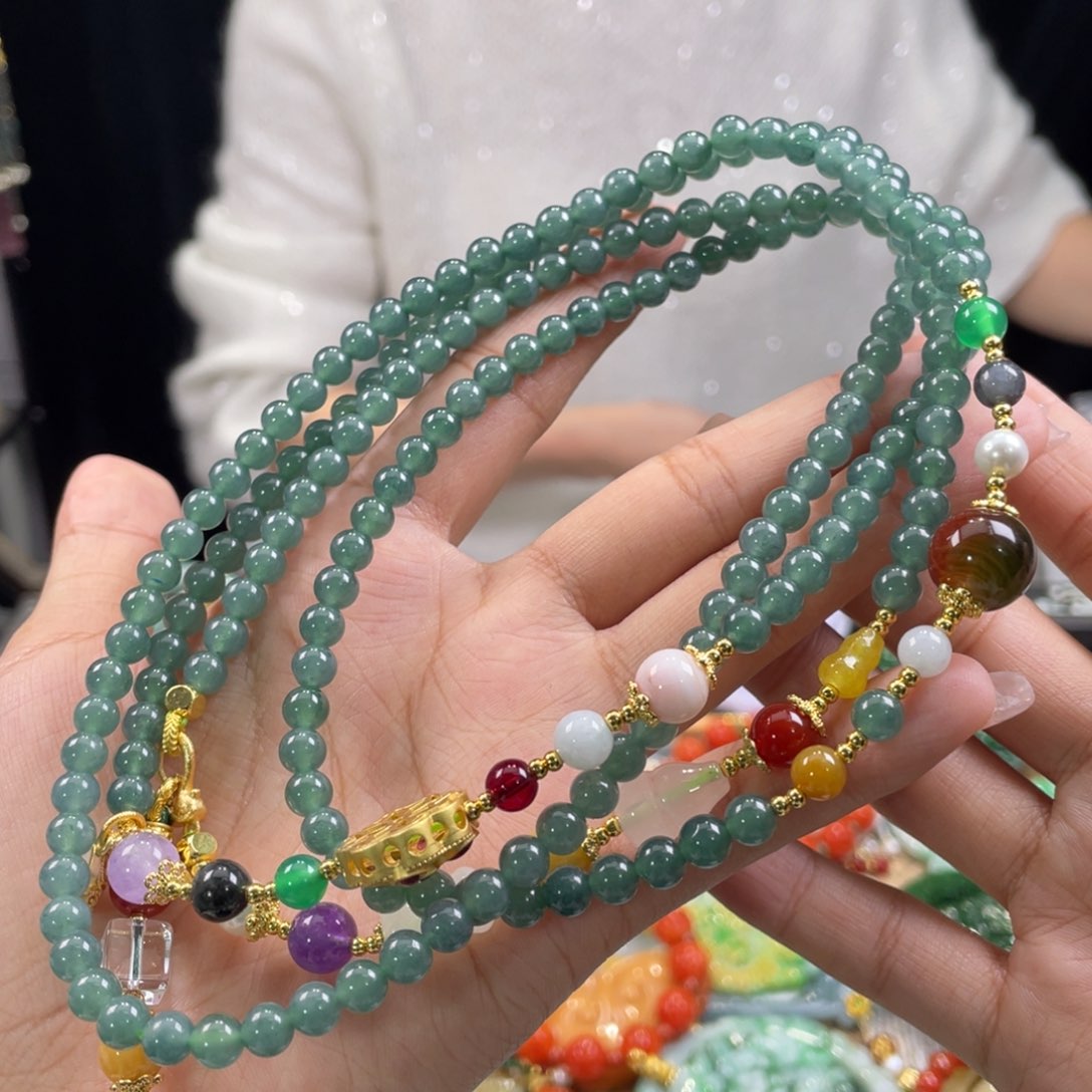 翡翠颈饰未镶嵌代编织