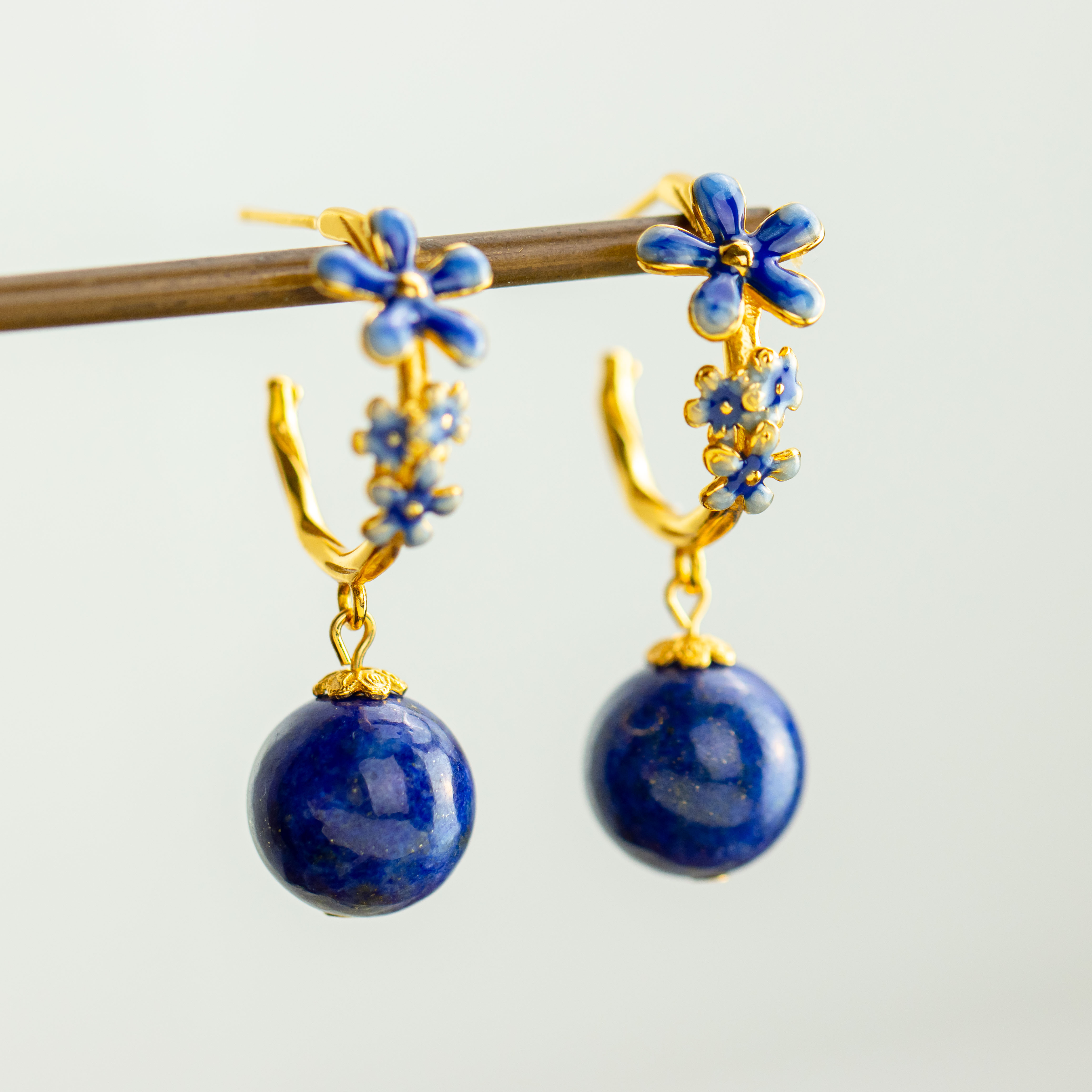 S925银镶嵌青金石圆珠景泰蓝梅花复古简约大气女款耳环