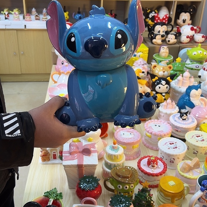 摆件陶瓷等行业的产品出口到世界