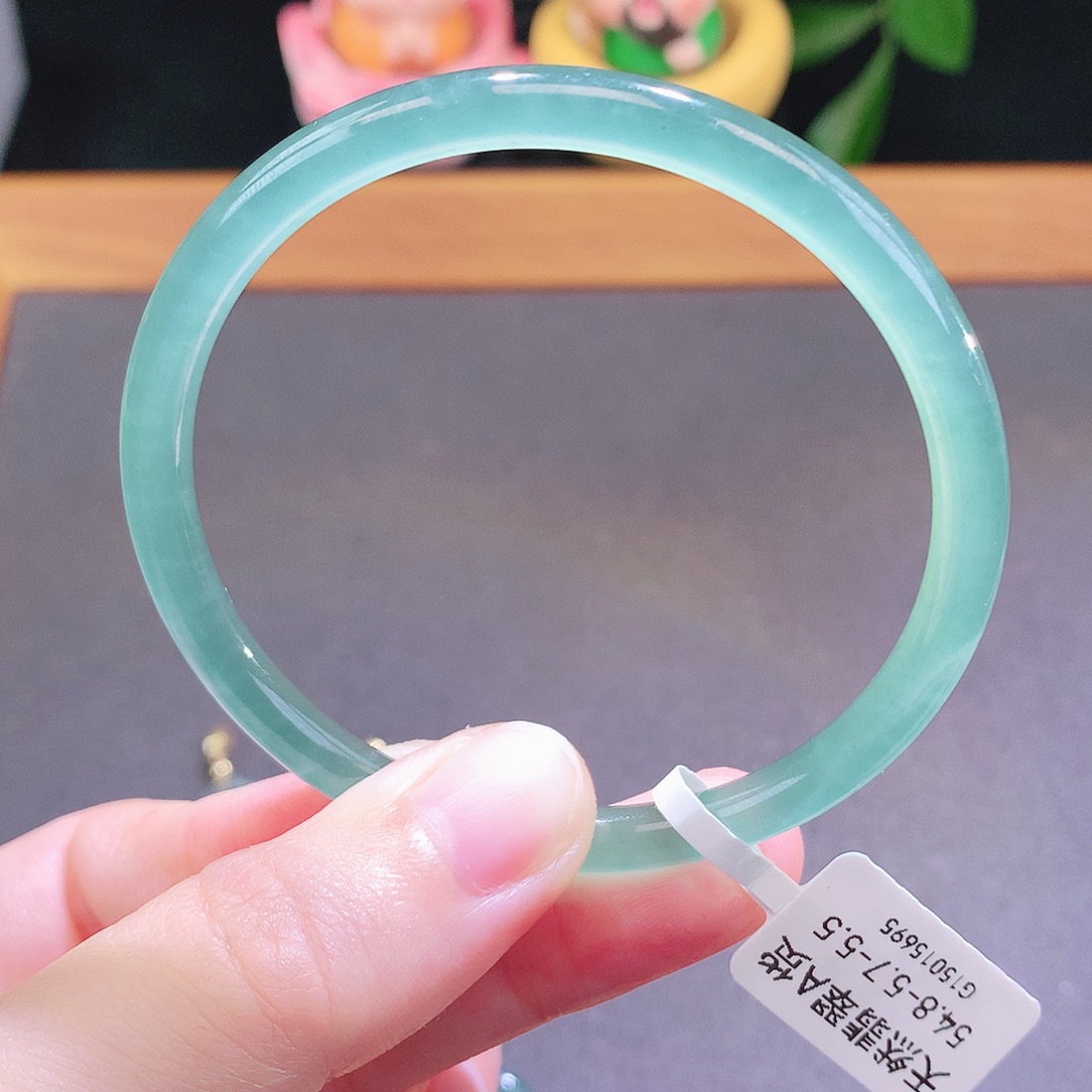 翡翠未镶嵌手镯天然翡翠