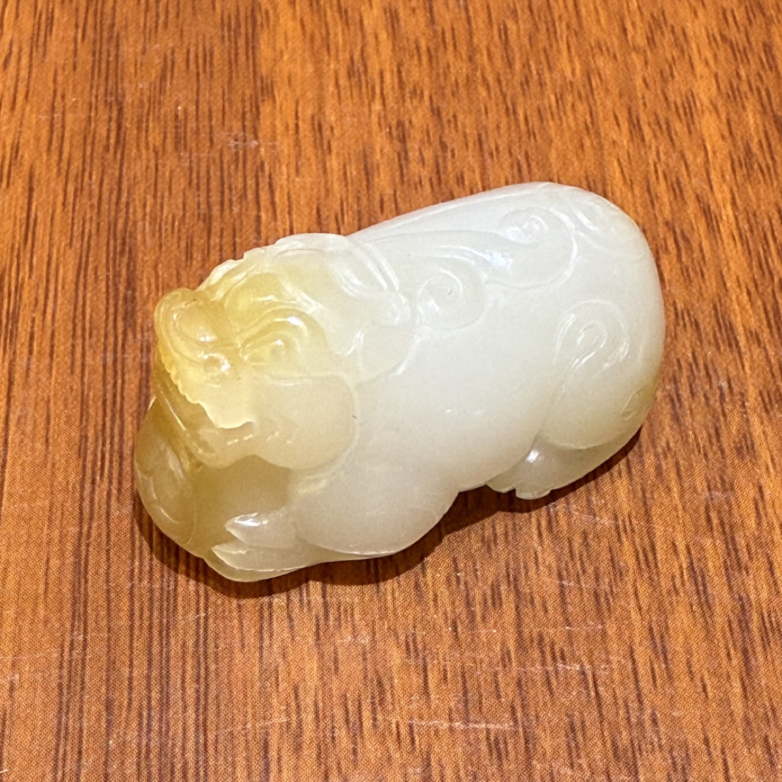 新疆且末糖白貔貅挂件长35.9*18.3*18.5