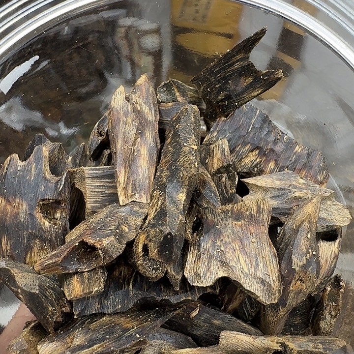 迪***y乌身圆叶漏油熏香料块料24克