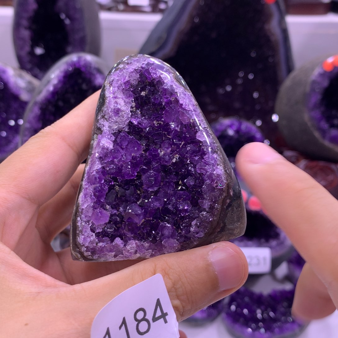 未镶嵌紫晶大型摆件（非配饰）