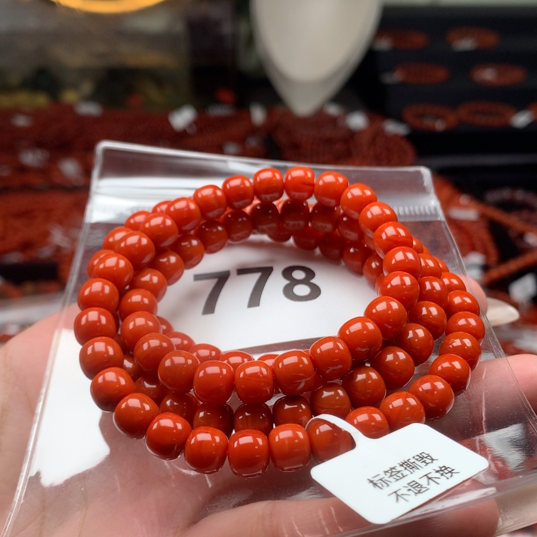 南红玛瑙手串未镶嵌7.6mm