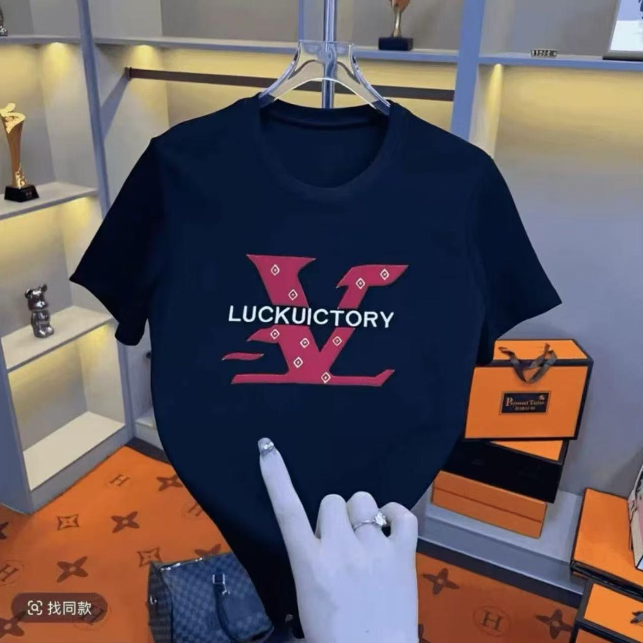 圆领潮流短袖夏季印花宽松型T恤设计师时尚经典休闲红色男士