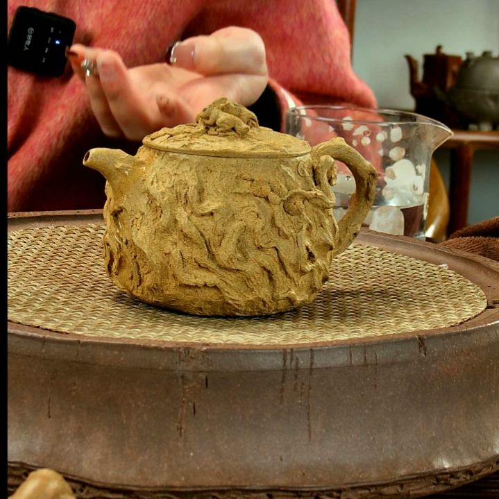 紫砂茶壶全手工制作的话需要