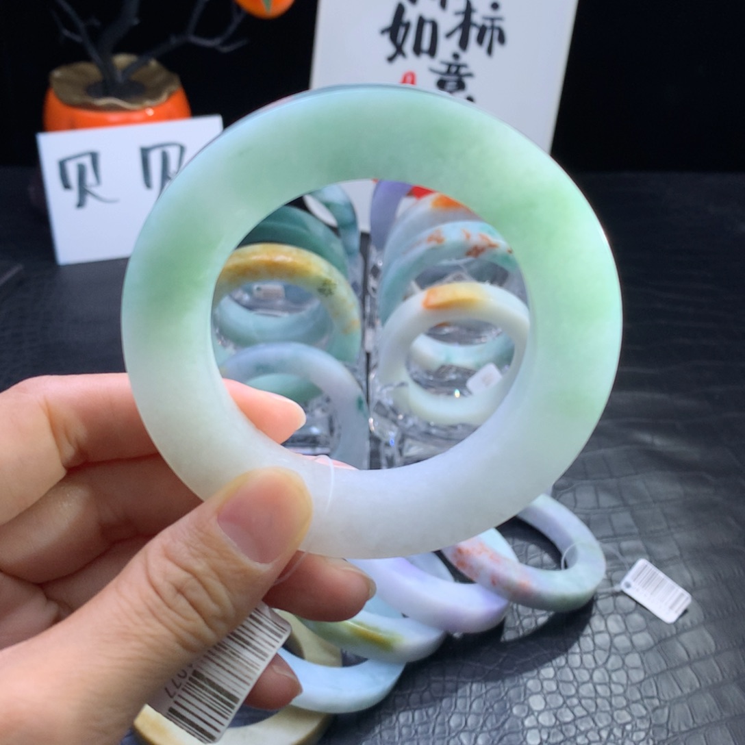 定制翡翠手镯未镶嵌