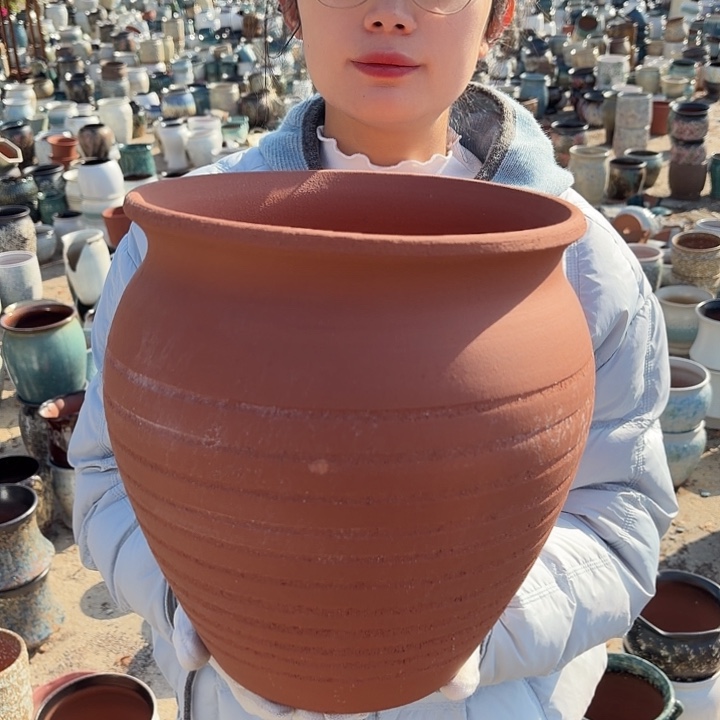 口24高26一个大红陶