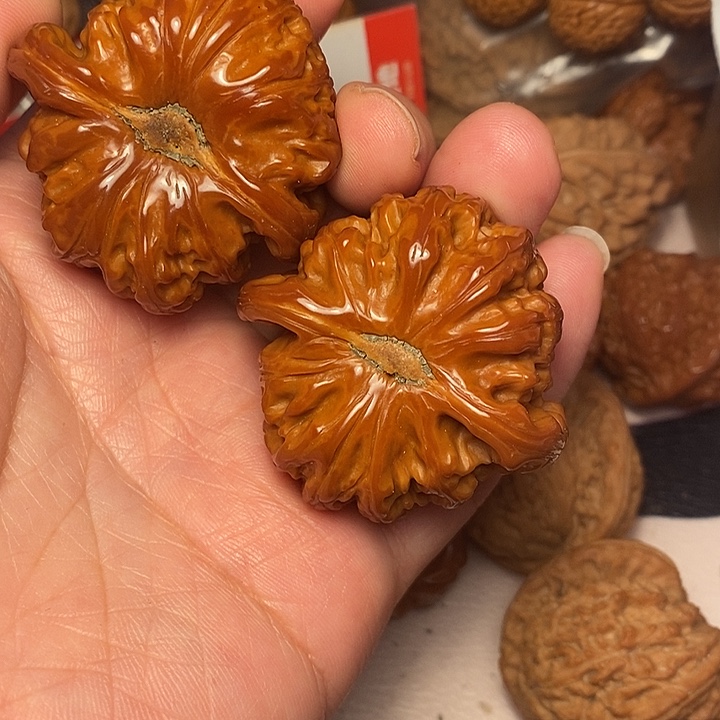 一***好文玩核桃吊坠白狮44