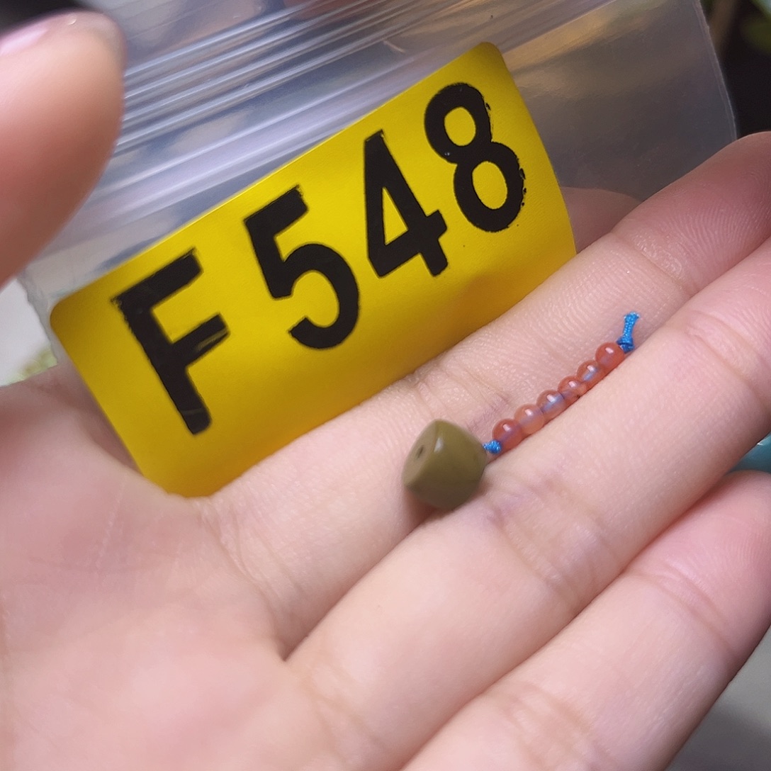 南红玛瑙未镶嵌珠宝奇石