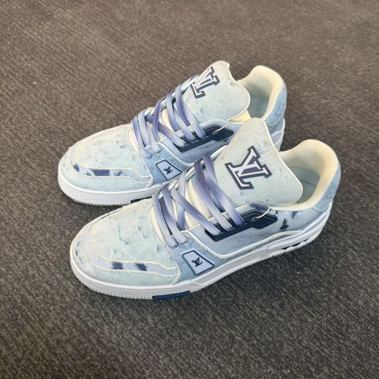 99新 LouisVuitton/路易威登 扎染蓝牛仔trainer奢鞋
