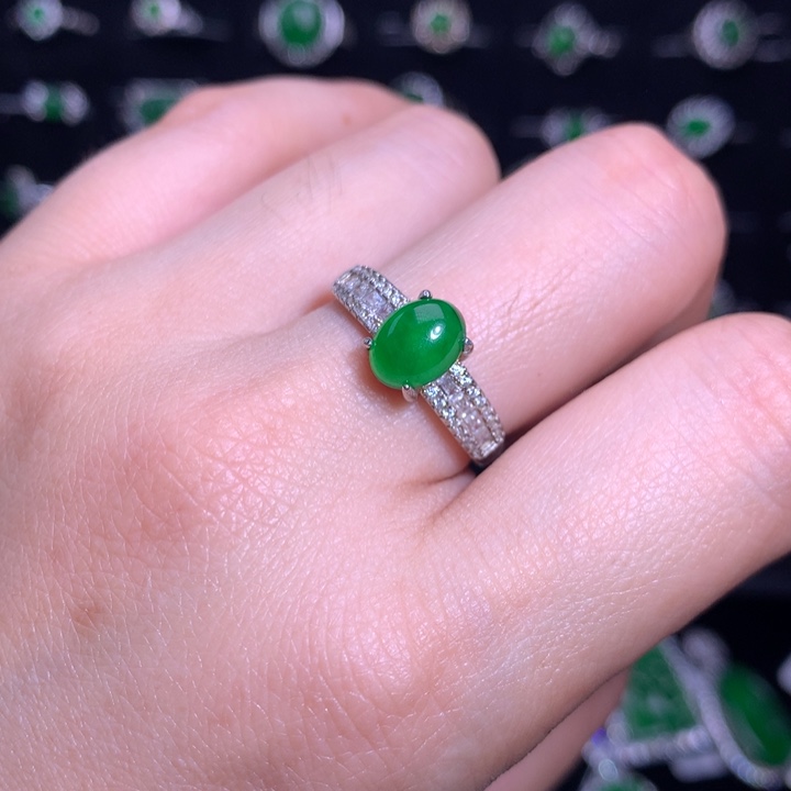 【闪购商品】翡翠银S925镶嵌吊坠(不含链)天然翡翠