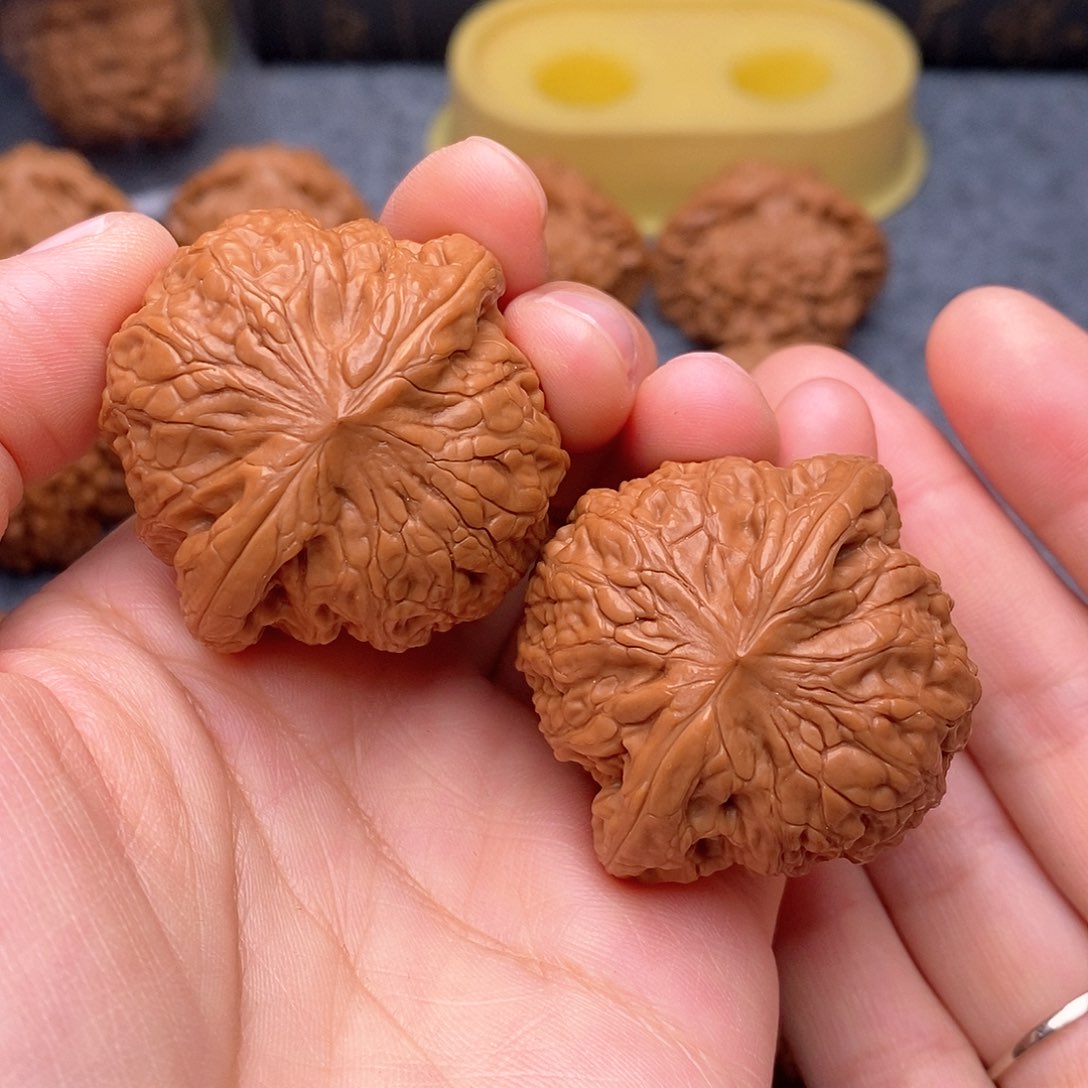 文玩核桃把件铁锤妹妹42全品