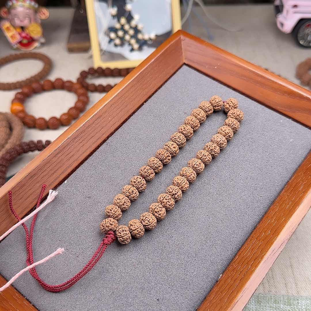 【闪购商品】金刚菩提手串圆**?10.5梅花