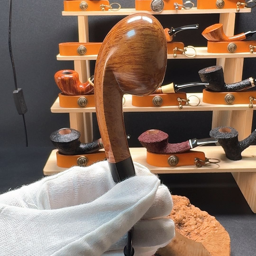 老***翁石楠木奶妈的手工石楠木烟斗