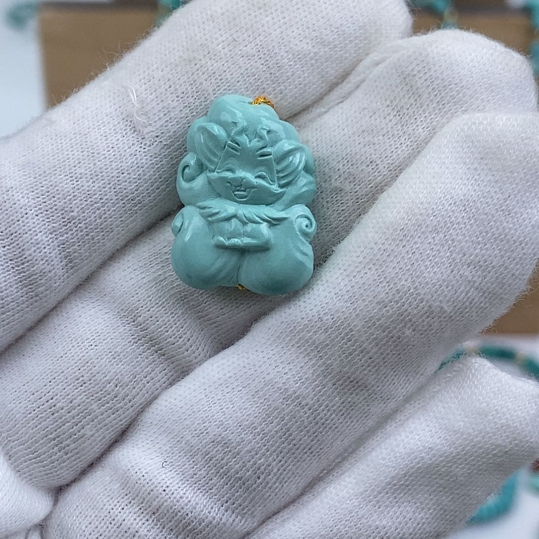 绿松石未镶嵌珠宝奇石