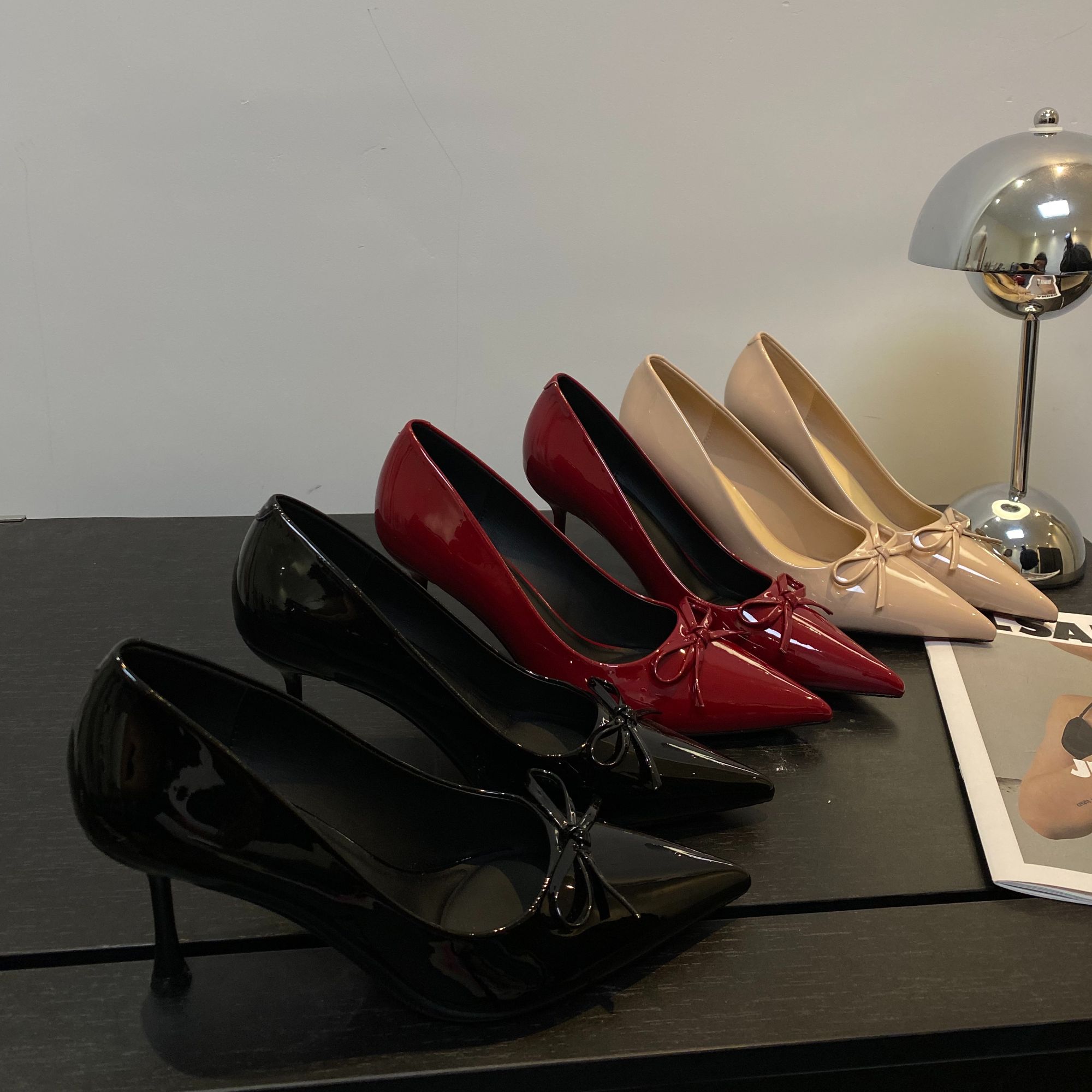 韩版尖头细跟高跟鞋蝴蝶结法式浅口时尚单鞋红色高跟鞋女2025爆款