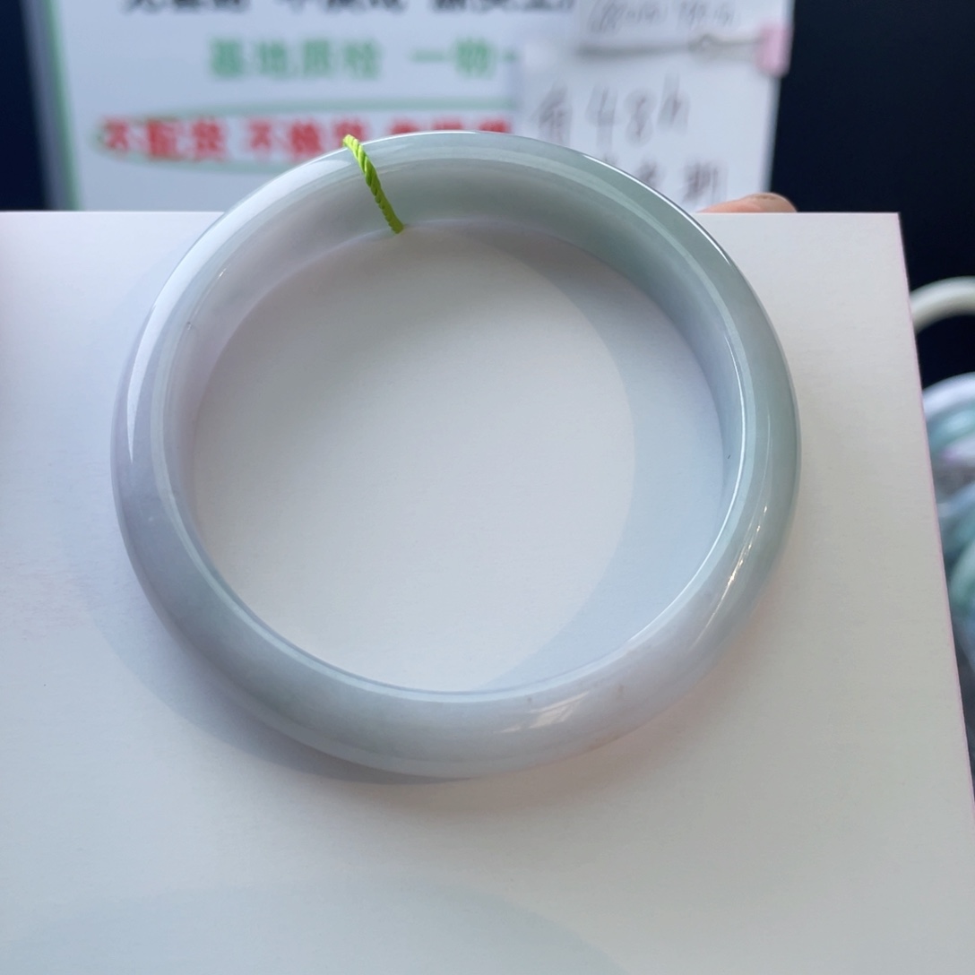 翡翠未镶嵌手镯57