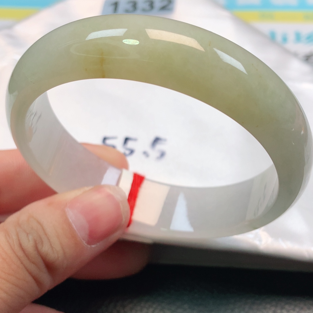 未镶嵌手镯翡翠1332号