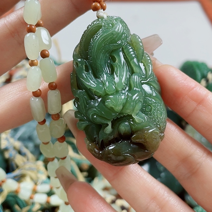 和田玉未镶嵌挂件