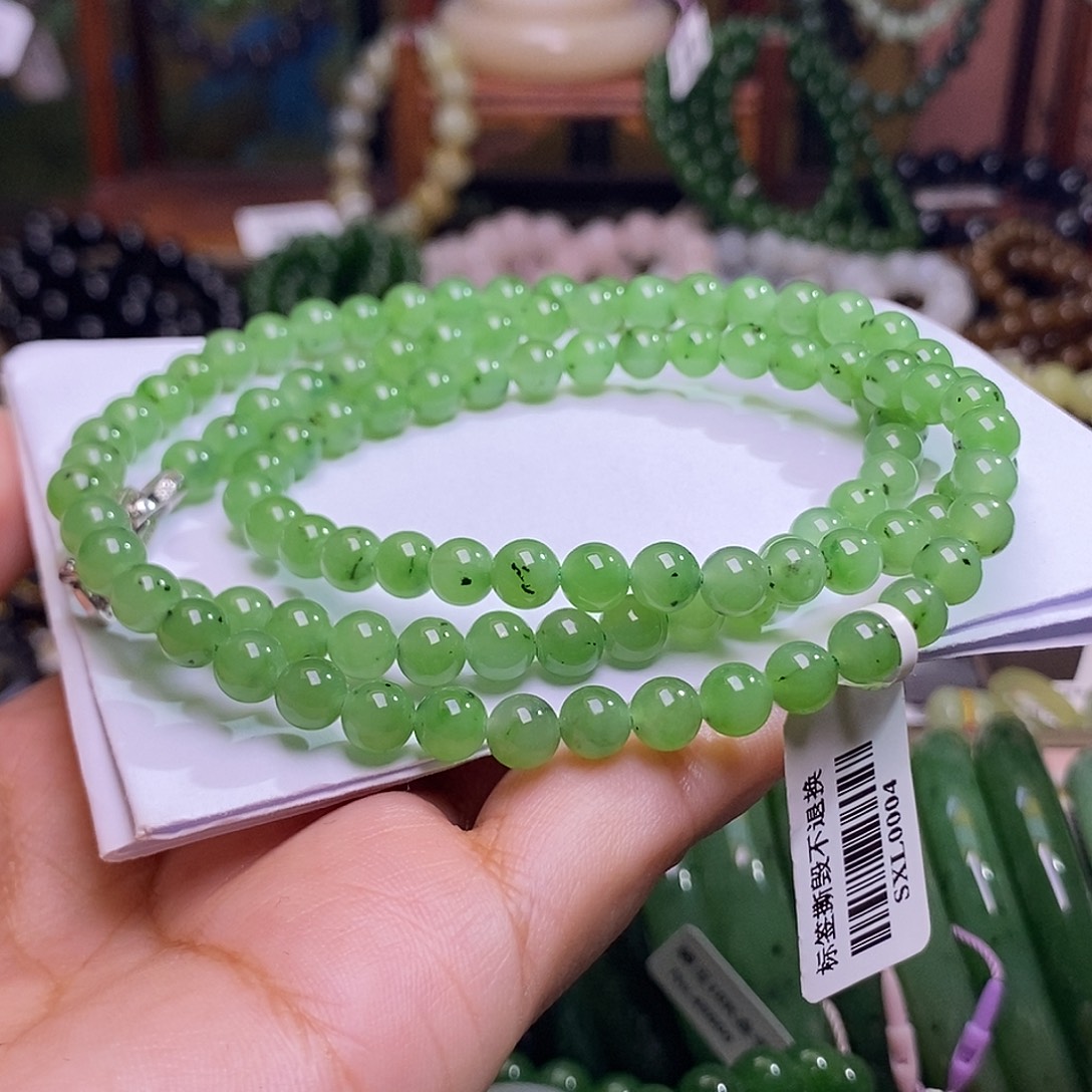 和田玉未镶嵌颈饰乌兰海猕猴桃苹果绿约6mm108佛珠