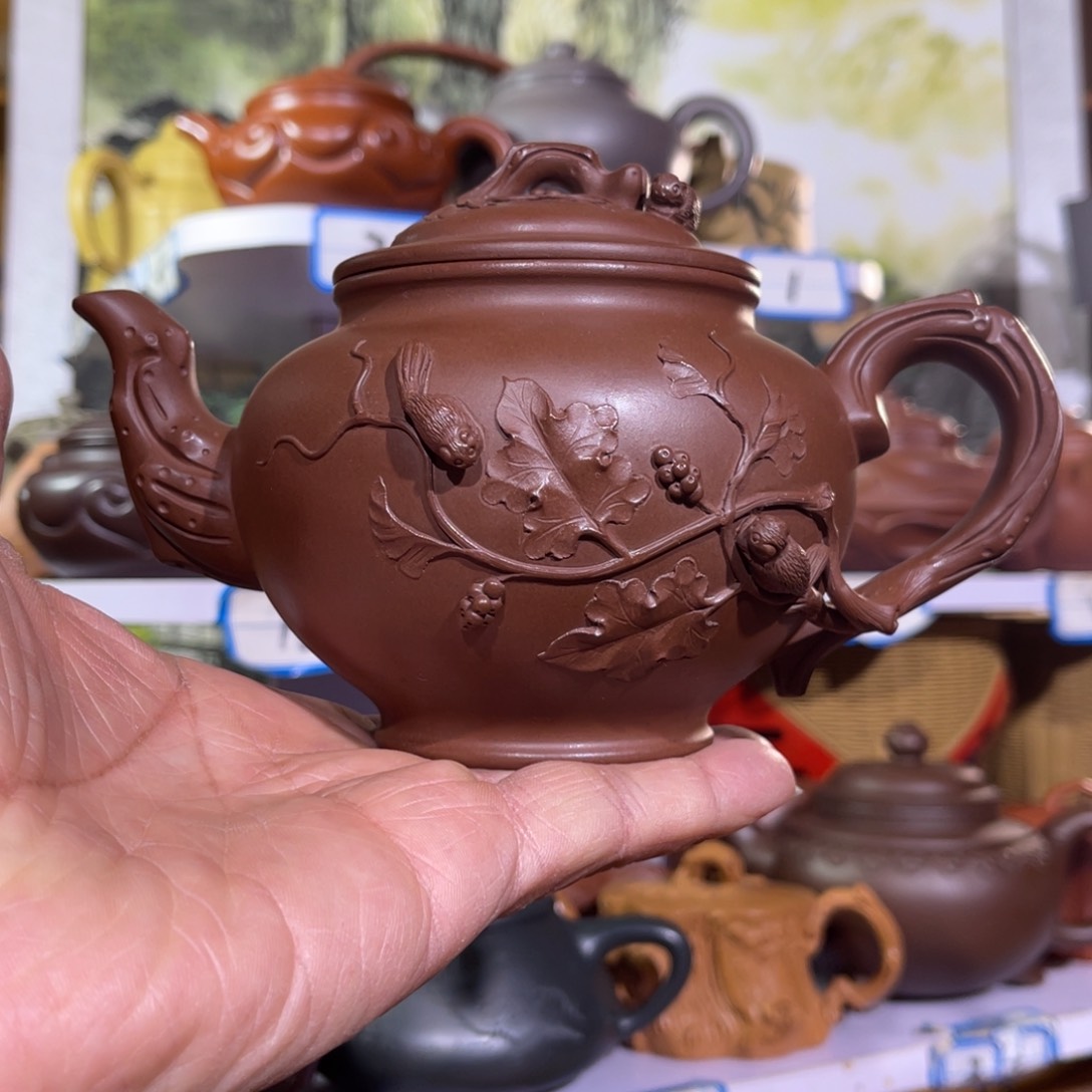 紫砂茶壶?****?我们的一生总是