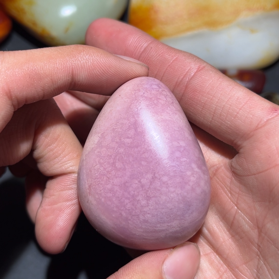 和田玉未镶嵌珠宝奇石