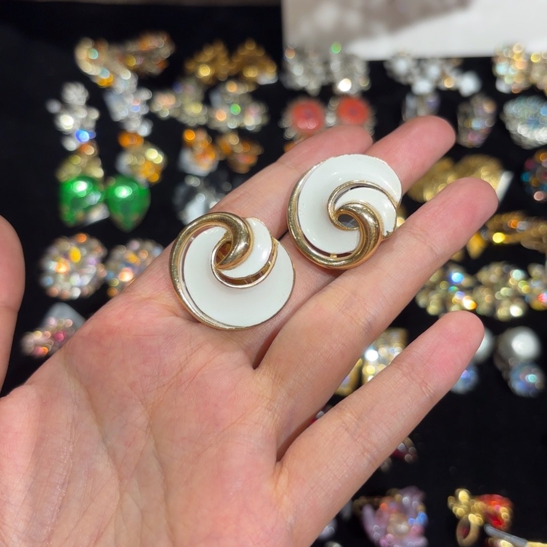 合成碳硅石纯铜Trifari耳夹298两件