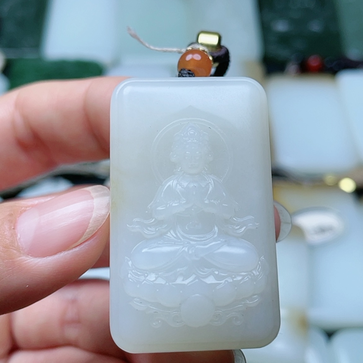 【闪购商品】和田玉未镶嵌颈饰丽*