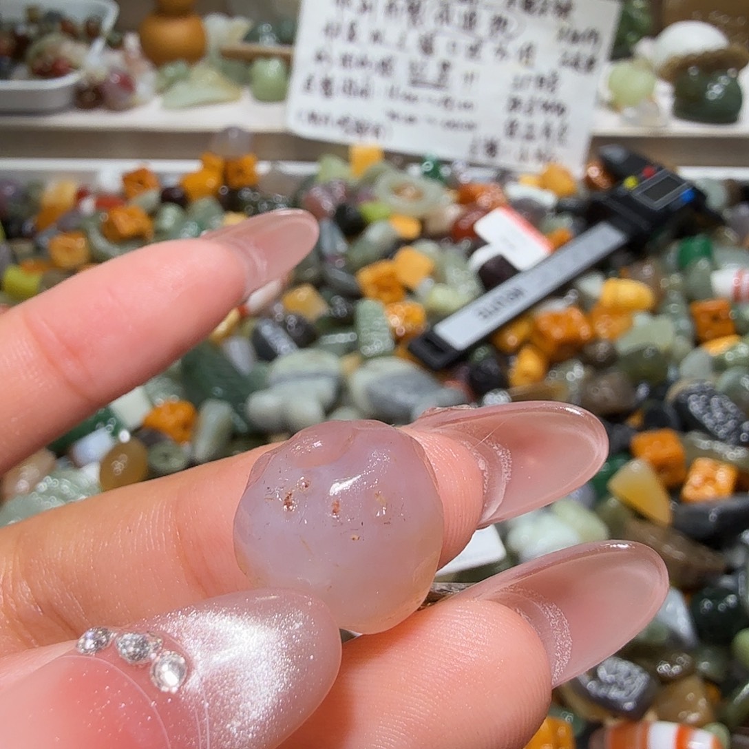 和田玉未镶嵌珠宝奇石