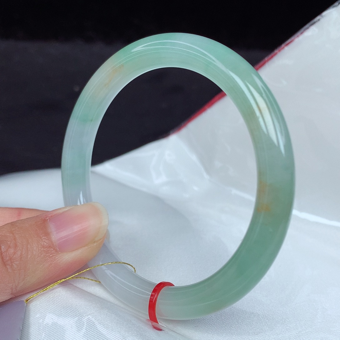 翡翠手镯未镶嵌55圈2885