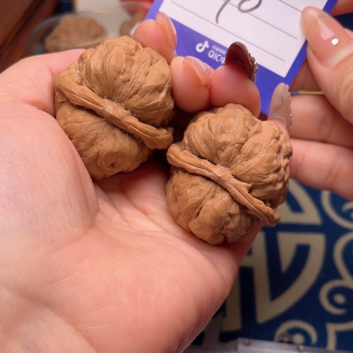 文玩核桃吊坠金*金40蛤蟆46