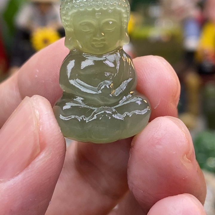 蓝****和田玉未镶嵌颈饰