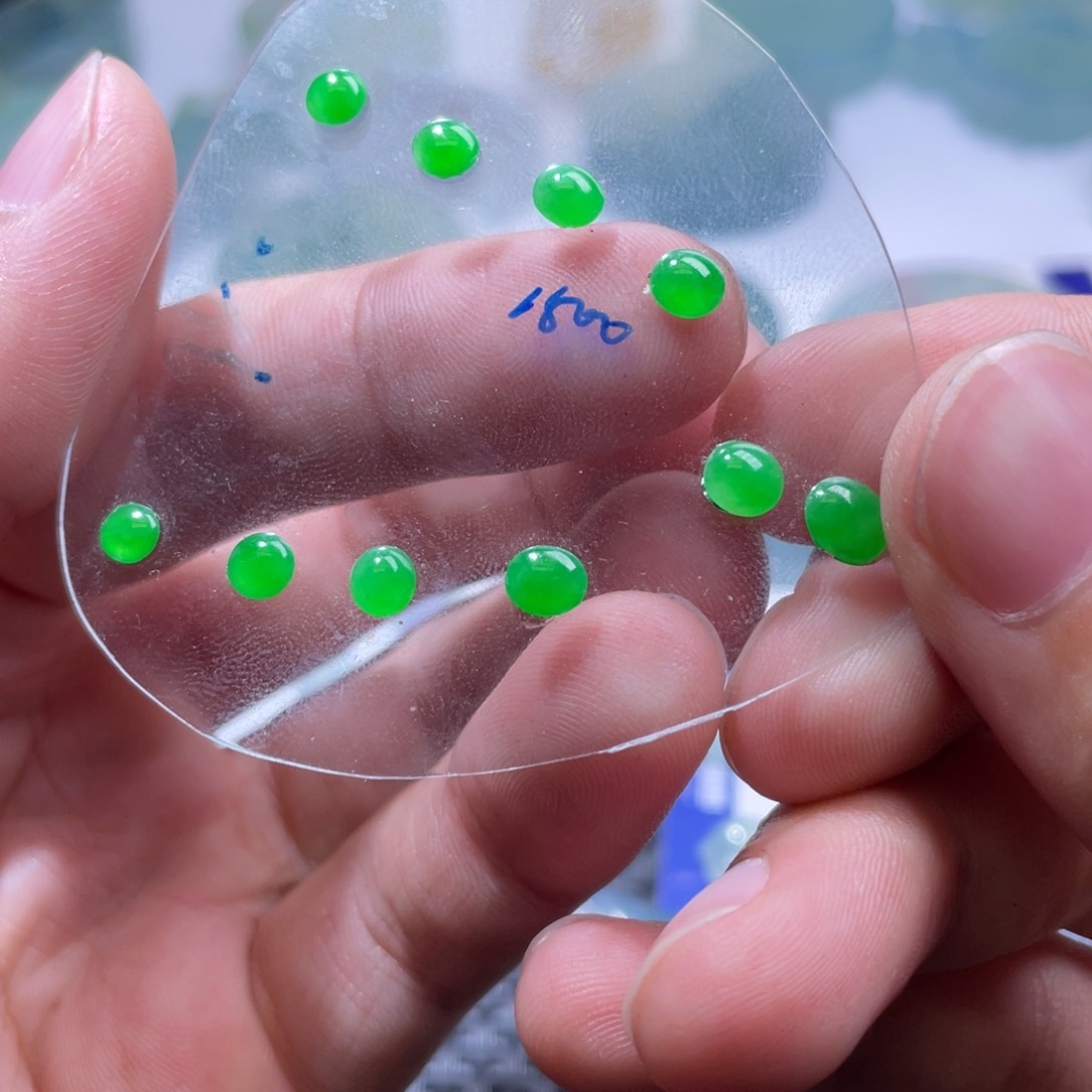 定制翡翠未镶嵌低*翡翠