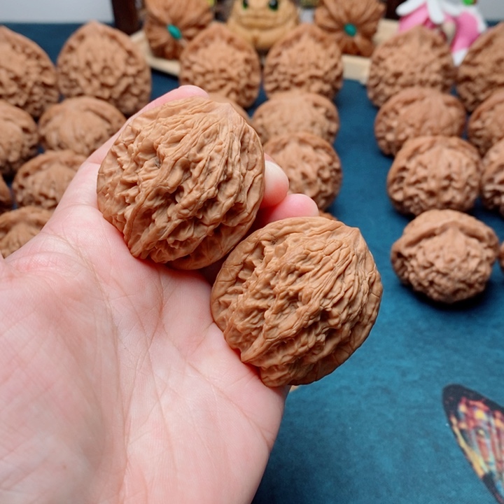 文玩核桃把件麦虎39