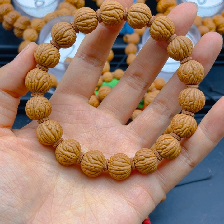 桃核吊坠精品满天星14尺寸捡漏