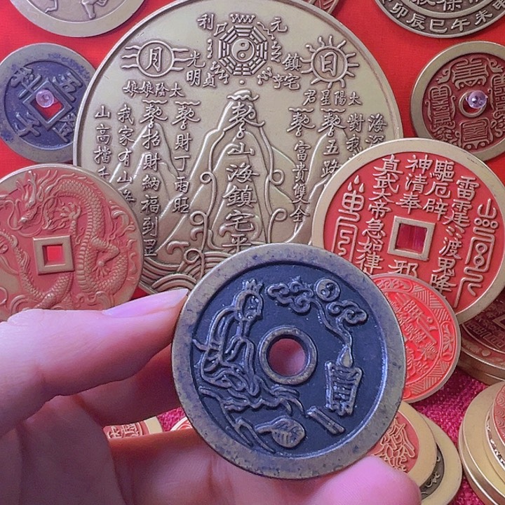 现代工艺品精品山花钱护您万周全！