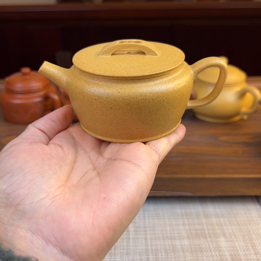 茶壶紫砂黄金段汉瓦全手150cc