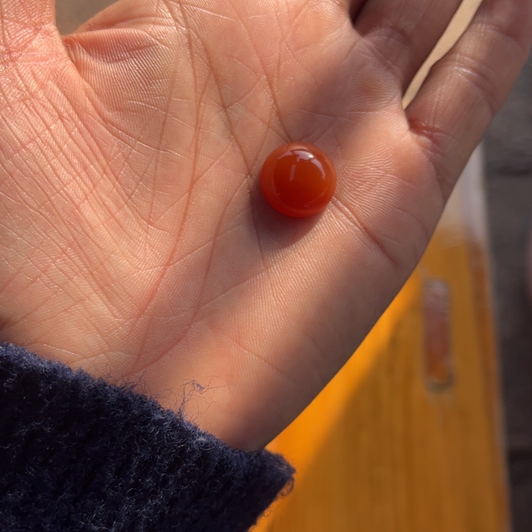 颈饰未镶嵌南红玛瑙