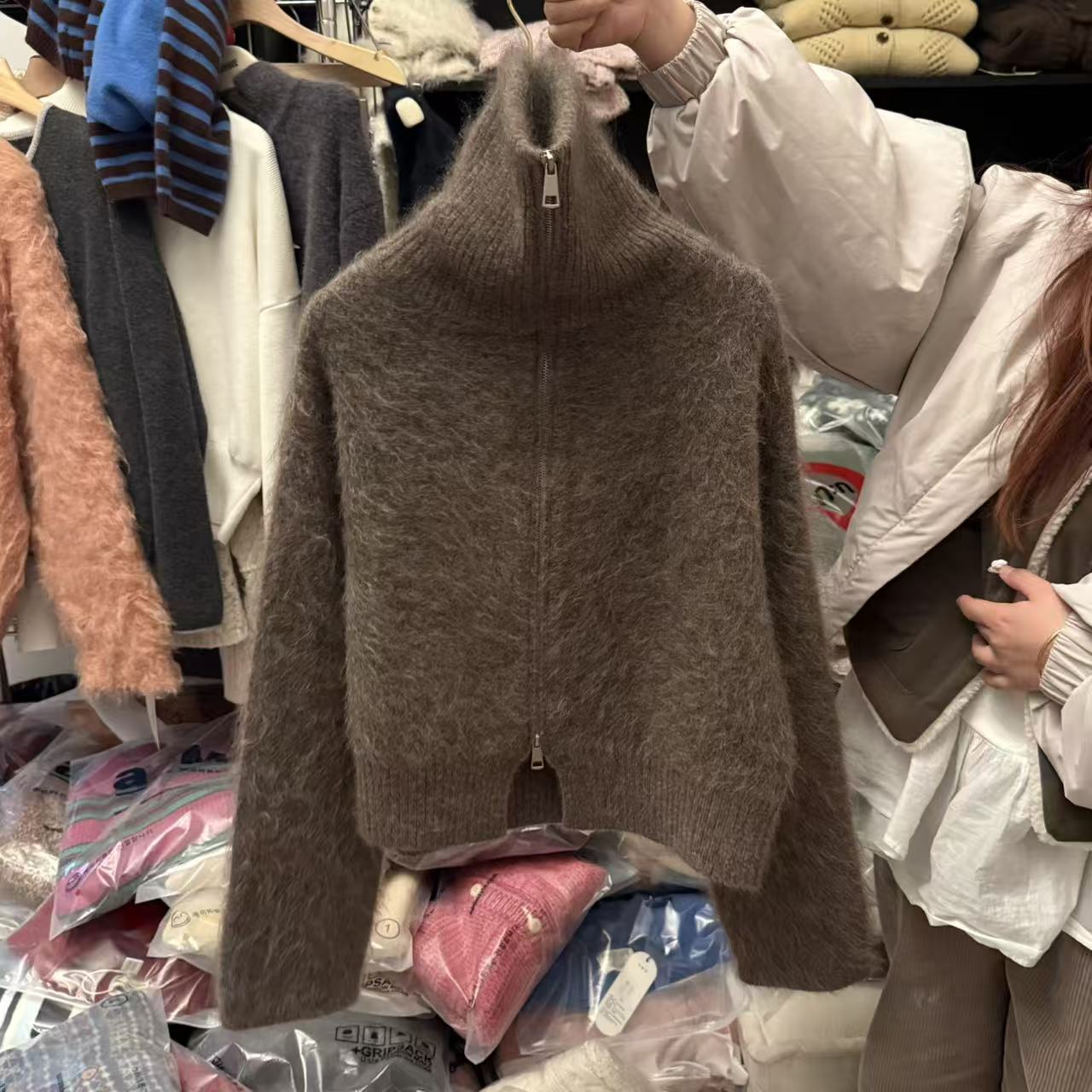 K2512 <上流社会> 咖色高级双拉链针织毛衣开衫